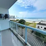 Apartamento Na Praia De Enseada Guaruja